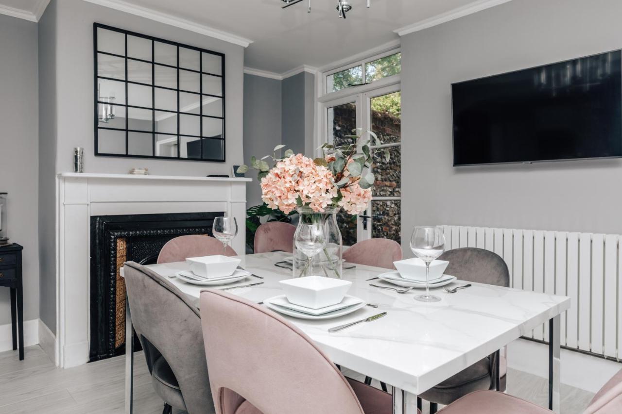 The Mulberry Villa Henley-on-Thames Dış mekan fotoğraf