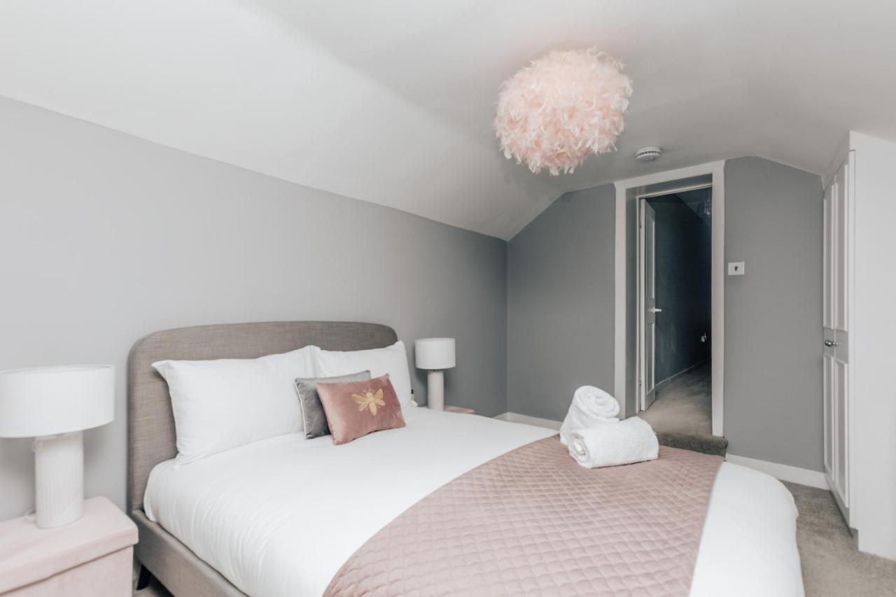 The Mulberry Villa Henley-on-Thames Dış mekan fotoğraf